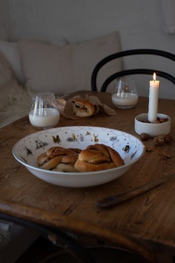 Julemorgen Story Serveringsbolle 27cm  - Wik & Walsøe