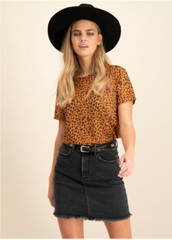 Studded Jeansskjørt  - Catwalk Junkie