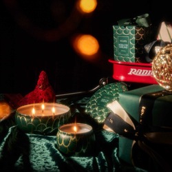 Duftlys - Noble Fir Garland 113g, 25t  - Voluspa