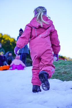 Kattnakken parkdress vinter -23  levering uke 24/11, ta kontakt for bestilling av flere størrelse Mørk rose - Kattnakken
