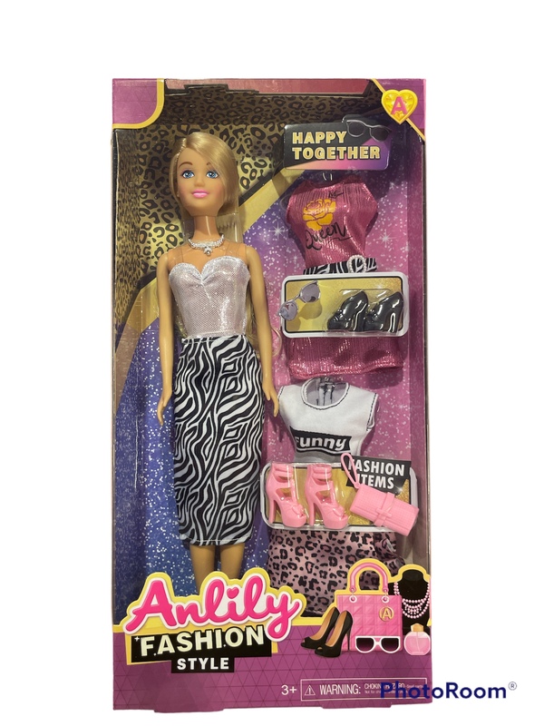 Anlily med ekstra klær og tilbehør anlily - Anlily