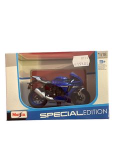MAISTO 1:18 MOTORSYKKEL YAMAHA YZF-R1 2021 - Maisto