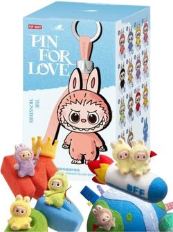 Labubu - Pin for love - original fra Pop Mart  Labubu - pin for love blå eske - Pop Mart